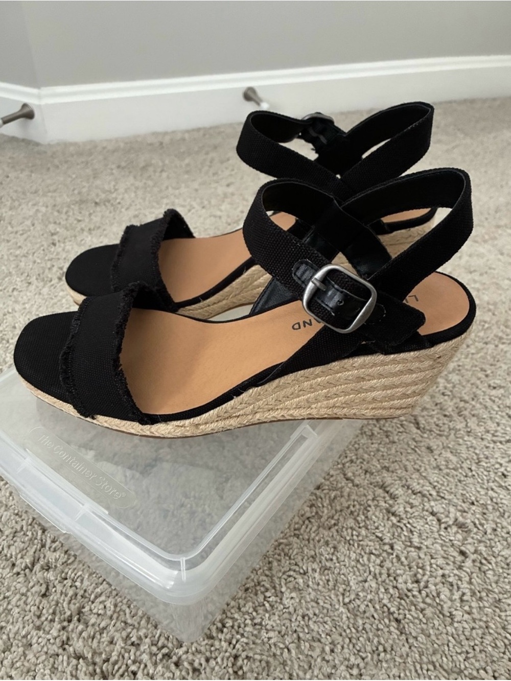 Lucky Brand Black Frayed Canvas Espadrilles